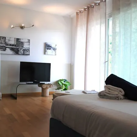 Bnbook - Metropolitan Expo Flat דירה רו